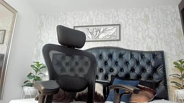 Lander_Cruz live sex cam