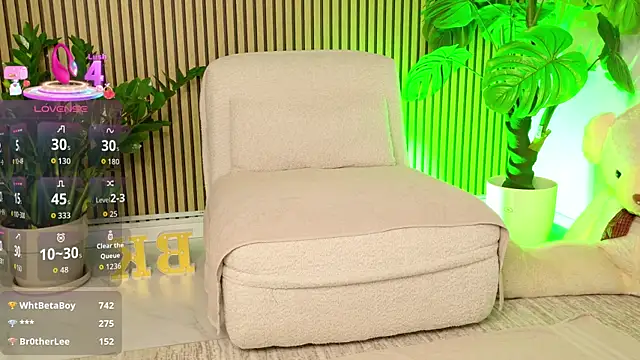 belovedkhlloee (F young) - undress