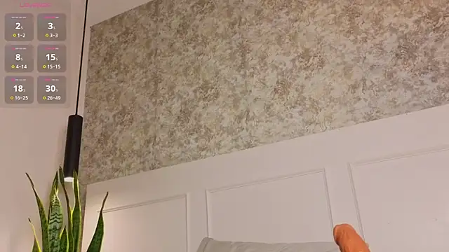 selen_marcell (F teen) - DILDO FUCK TILL CLIMAX