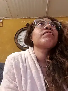 mila38 (F milf) - Corrida