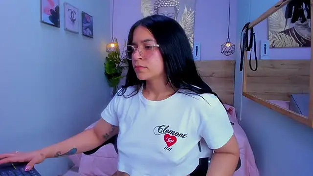 lalytulu99 - Lalytulu99's free webcam - UK Sex Cams