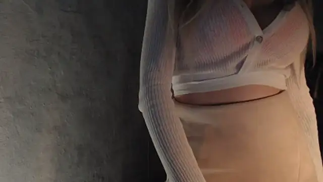 charm__me - Charm__me's free webcam - UK Sex Cams