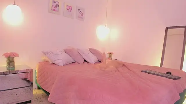 ibella7 - Ibella7's free webcam - UK Sex Cams