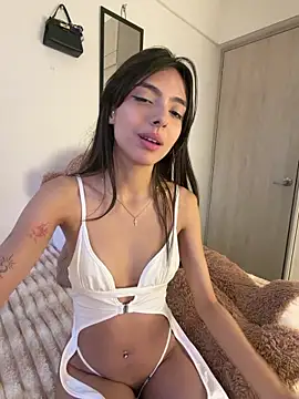 zaraluuv (F young) - Clit close cam