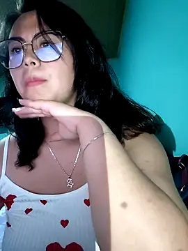 mari-98 (F teen) - Show tits in transport public