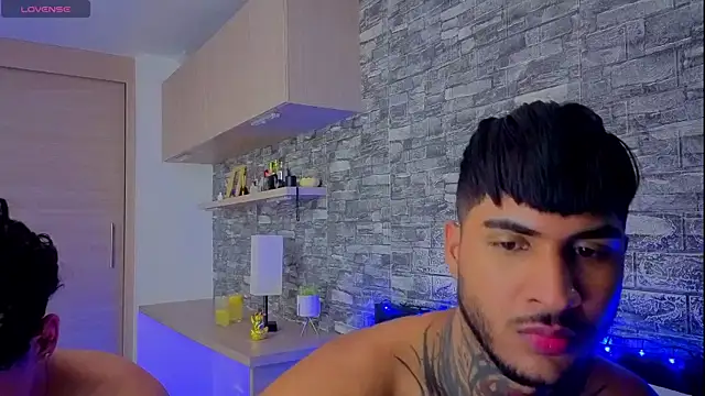 theimperialboys77 (Ask my age) - help me cum 🥵