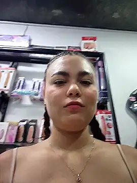 rapunzel069 (F young) - sexy lingerie in store + show oil