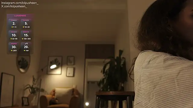 JulietteDee live cam profile