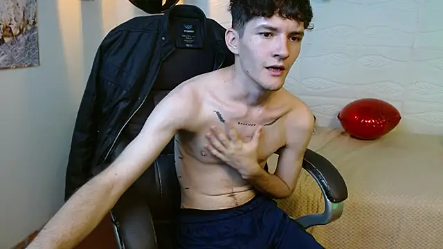 trevor_mob (M twink) - maturbacion 15 min + correrme