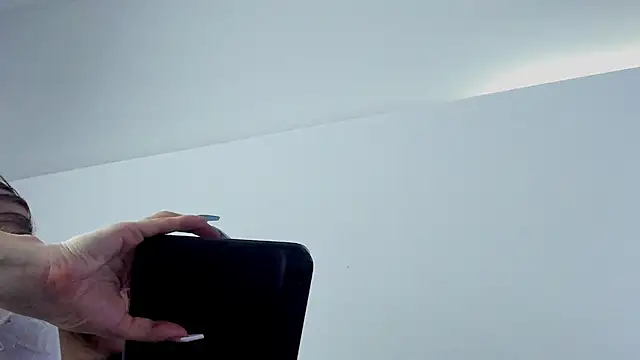 juliethaamour (F young) - Fingering me in missionary