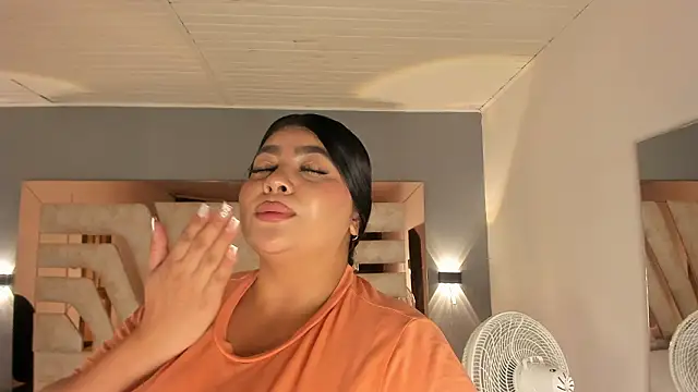 bellaboobs_ (F young) - Suck my nipples