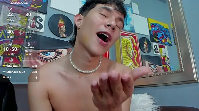 arontawers (M twink) - Jerk Fast For Precum!!