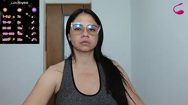 selena_ferri - Selena_ferri's free webcam - UK Sex Cams