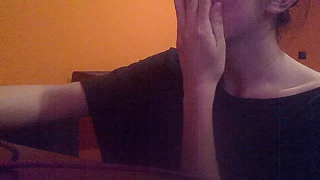 Analitayoung live sex cam