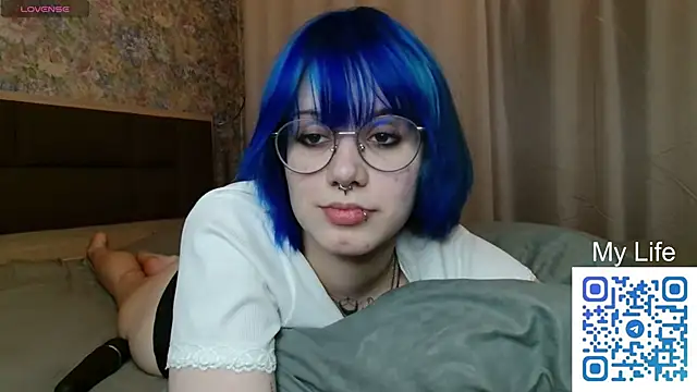 KellePourier live cam profile