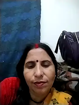 Webcam Model (Hot_liya54)  is live.Free join now!