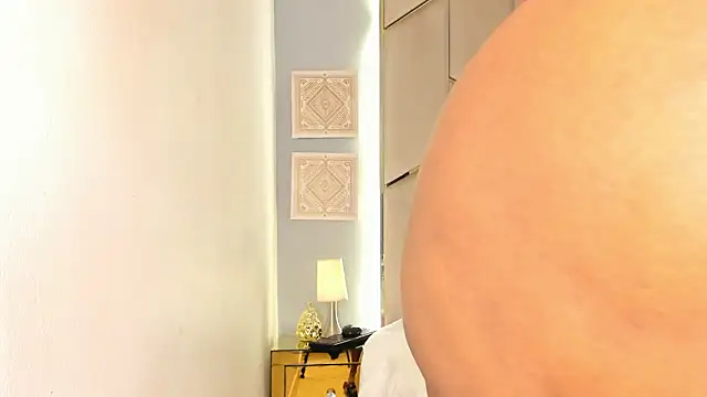 madycarter live cam profile