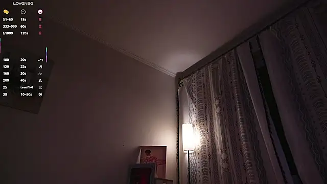 CarmaOlen live sex cam