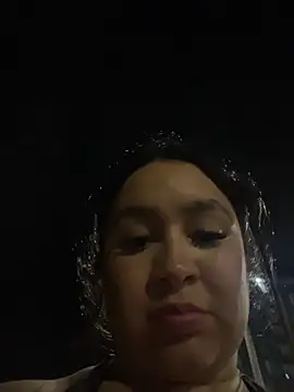 pretty_isadora (F young) - Silence, people nearby #lush #boobs