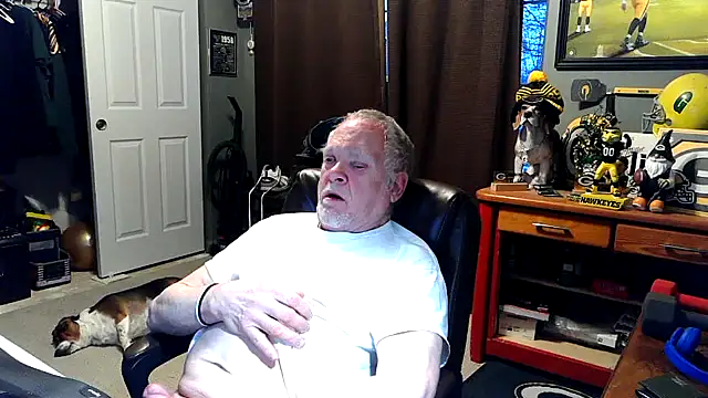 nobledad (M grandpa) - stroke for 2 mins