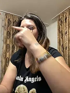 nadiranoor (F young) - Surprise last tipper