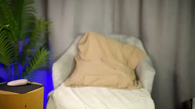 juwenta (F young) - make me cum