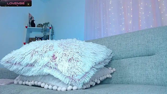 venusislove - VenusIslove's free webcam - UK Sex Cams