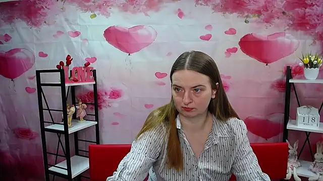 freyadak - FreyaDak's free webcam - UK Sex Cams