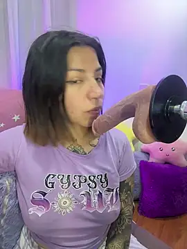 _antonella_dreamss - _antonella_dreamss's free webcam - UK Sex Cams