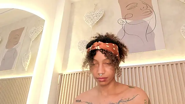 daiana_curly - Daiana_curly's free webcam - UK Sex Cams