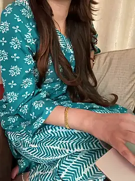 Webcam Model (LILITH-55) is live