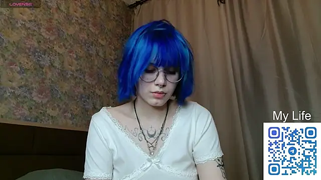 KellePourier live cam profile