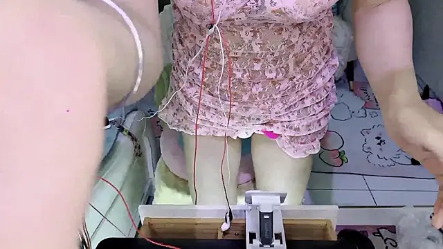 美女okyssa在线直播