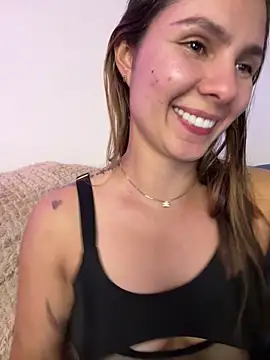sofiag_ (F young) - play pussy