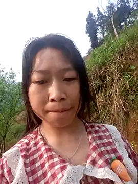 mayly_lucky2 - Mayly_lucky2's free webcam - UK Sex Cams