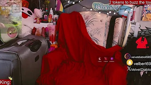 VelvetDiablo webcam