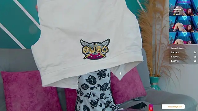 Lunamistyc live cam profile