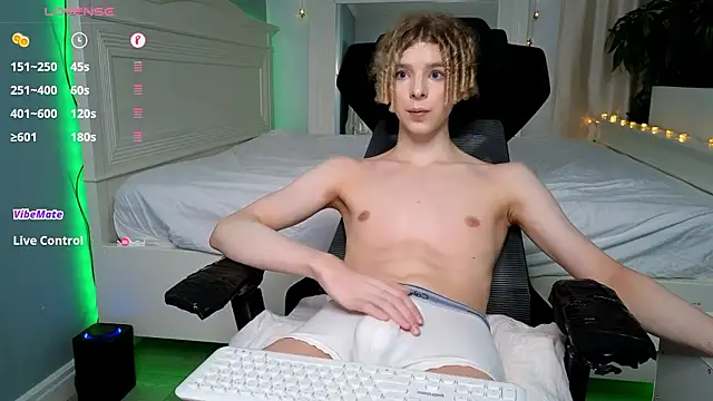 kudi_minnt (M twink) - CUM SHOW