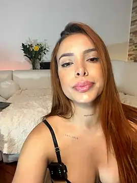 ciaramorettii - CiaraMorettii's free webcam - UK Sex Cams