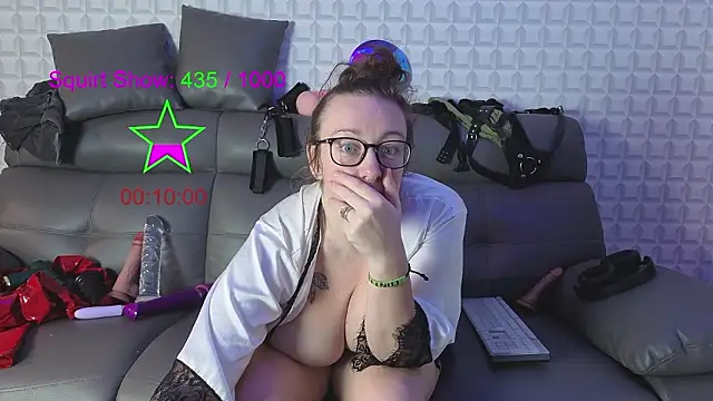 jadestaruk (F young) - Pussy Play