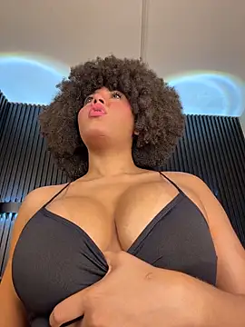 Webcam Model (kendall_coxx)  is live.Free join now!