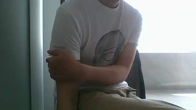 nole_china7 (Ask my age) - talk / fun / cum