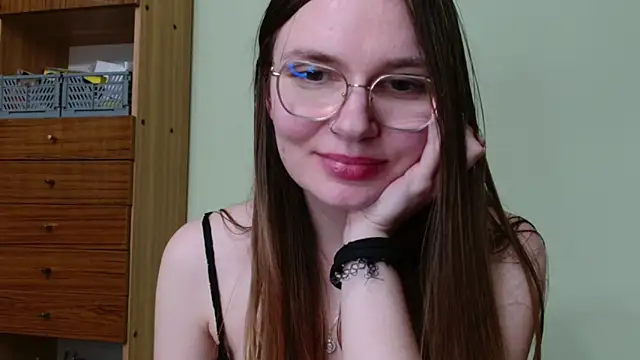 looveellyx - LooveELLYx's free webcam - UK Sex Cams