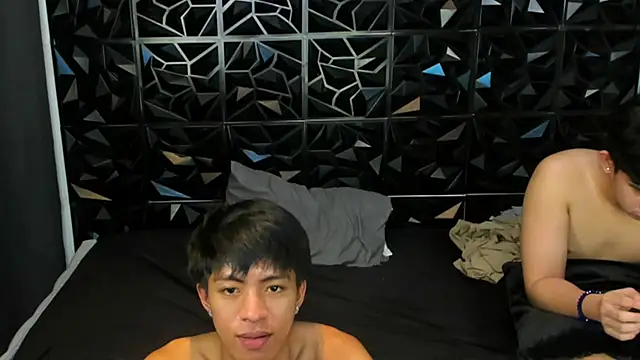 davincihugecock live sex cam