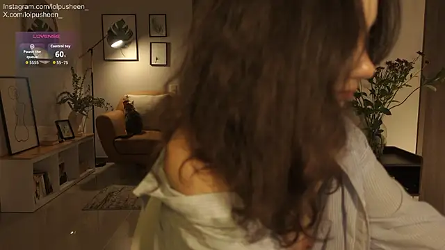 JulietteDee live cam profile