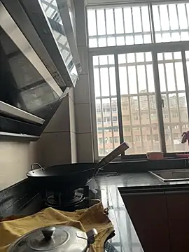 美女buusoom在线直播