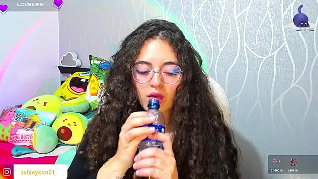 ashleykim_ - AshleyKim_'s free webcam - UK Sex Cams