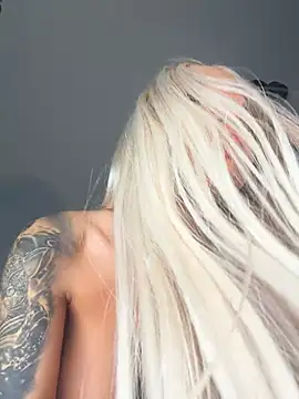 Angel-Barbie live cam profile