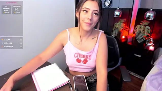 sophi_rae - Sophi_rae's free webcam - UK Sex Cams