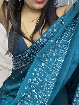 escape_with_me's live cam